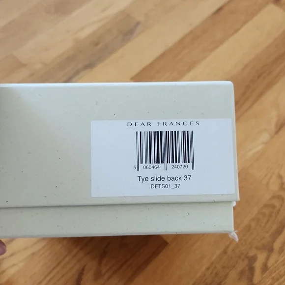 Dear Frances Tye Slides - Picture 5 of 6